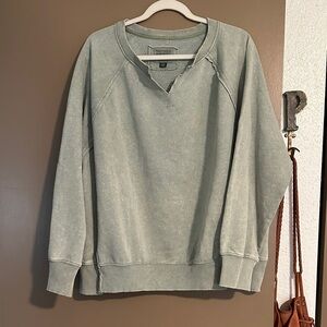 American Eagle sweatshirt